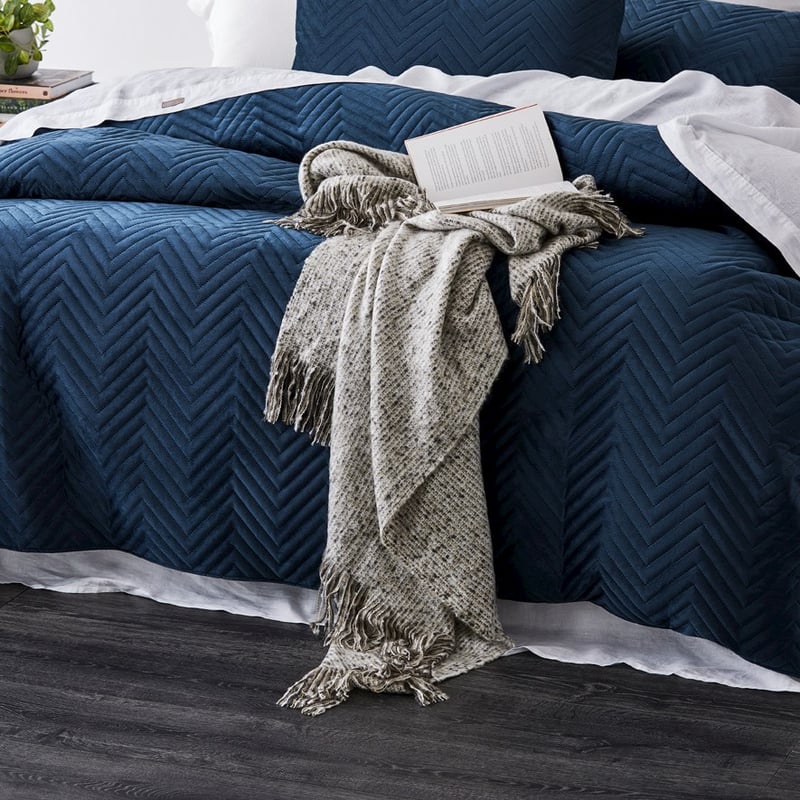 OLT Cliff Throw 130x170cm Natural 