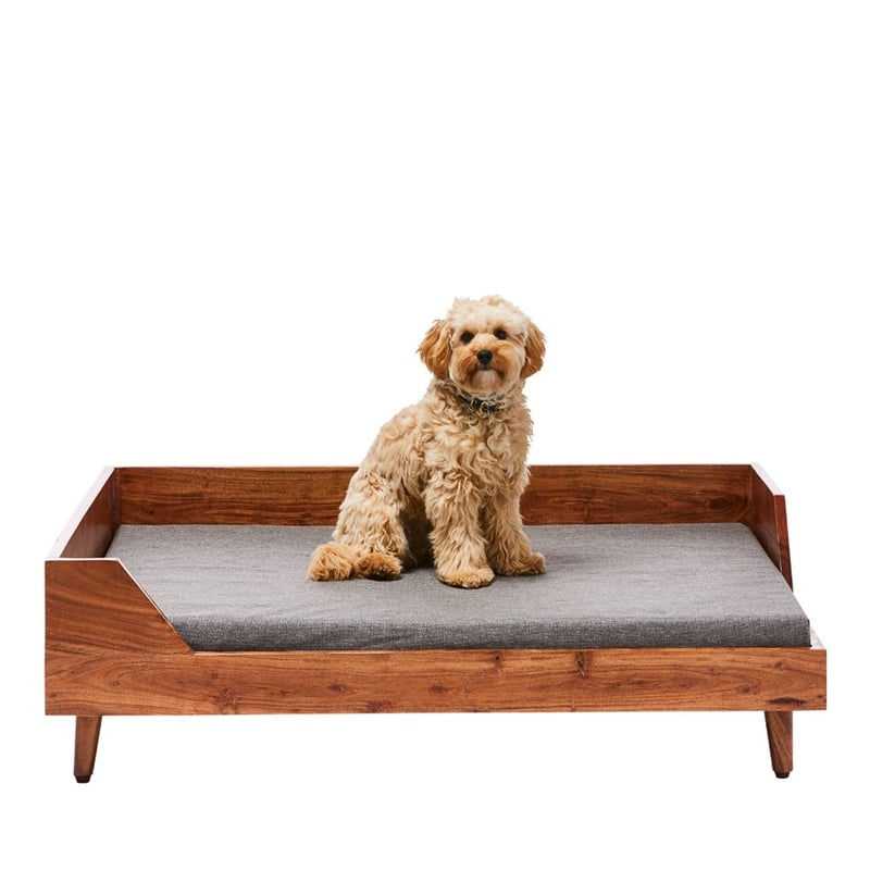 Scout Timber Pet Bed Collection Large 107x77x30cm Acacia/Grey 