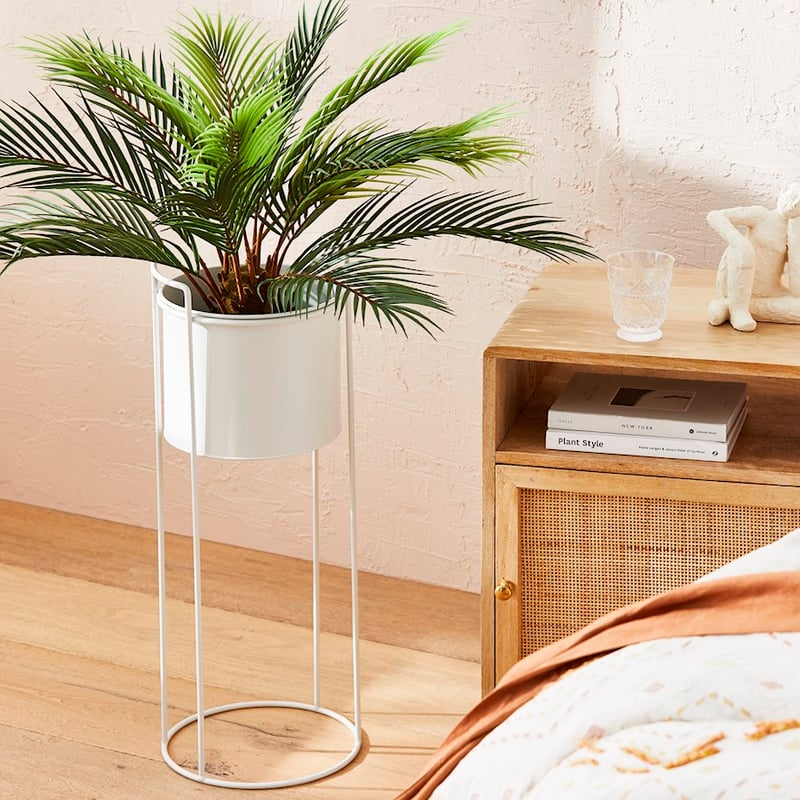 Santana White Plant Stand