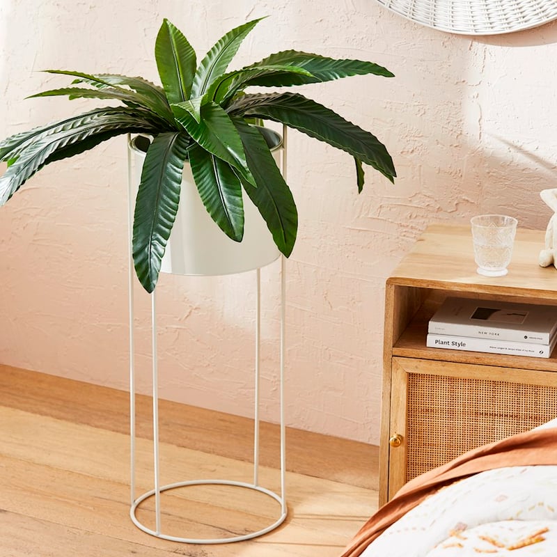 Santana White Plant Stand