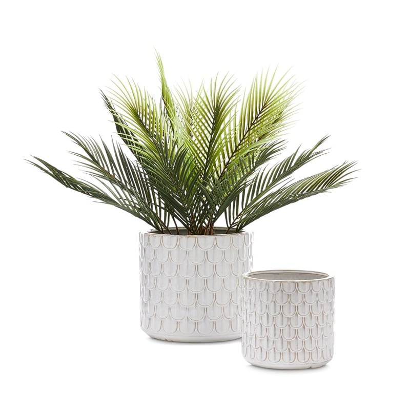 Village White Scallop Pot 