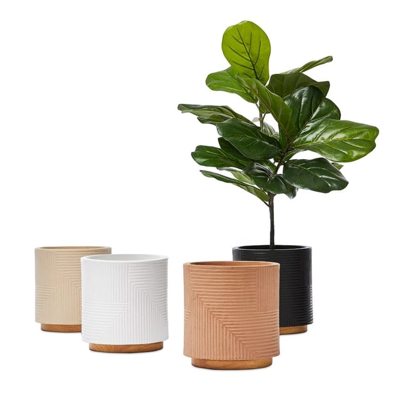 Linear Black Pot