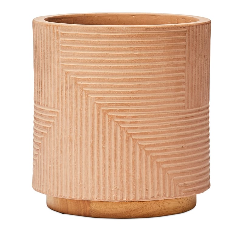 Linear Clay Pot 