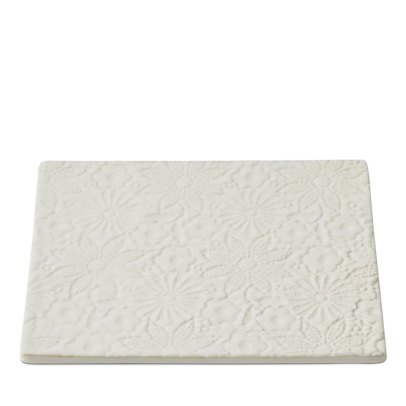 Wild Flower Servingware Off White Trivet