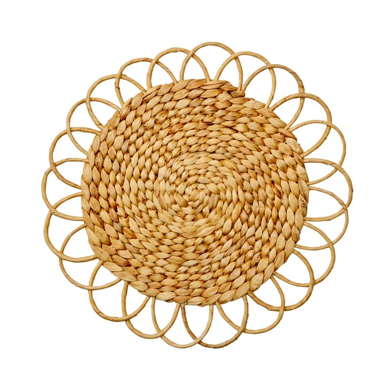 Villa Natural Scallop Placemat