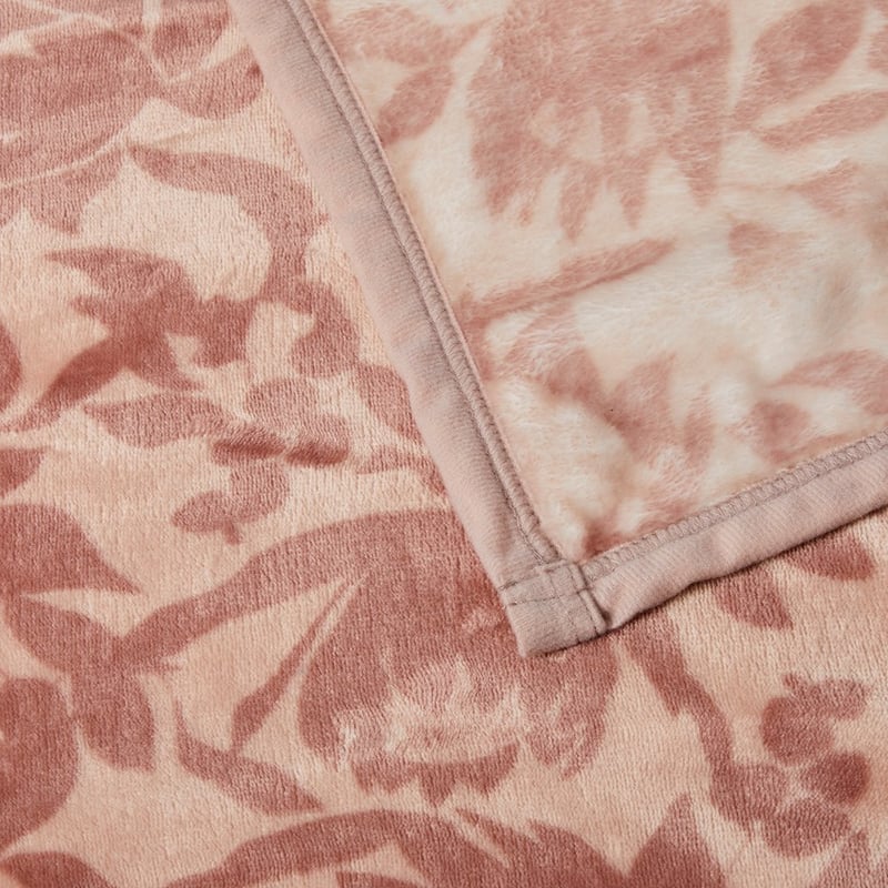 Ultrasoft Rose Native Blanket