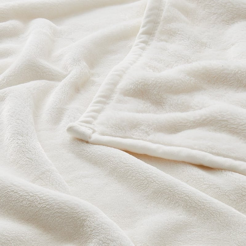 Ultrasoft White Blanket