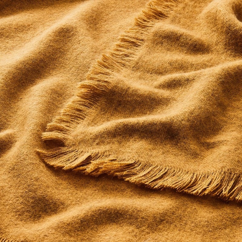 Lincoln Mustard Throw  