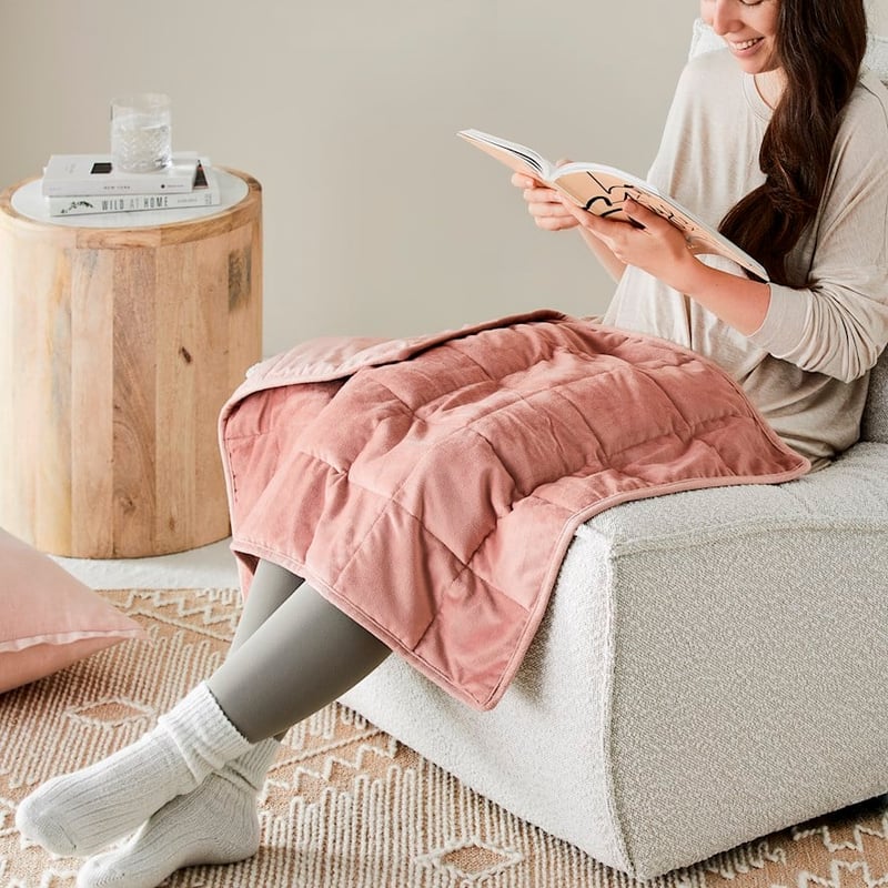 Dusty Pink 2kg Weighted Lap Throw