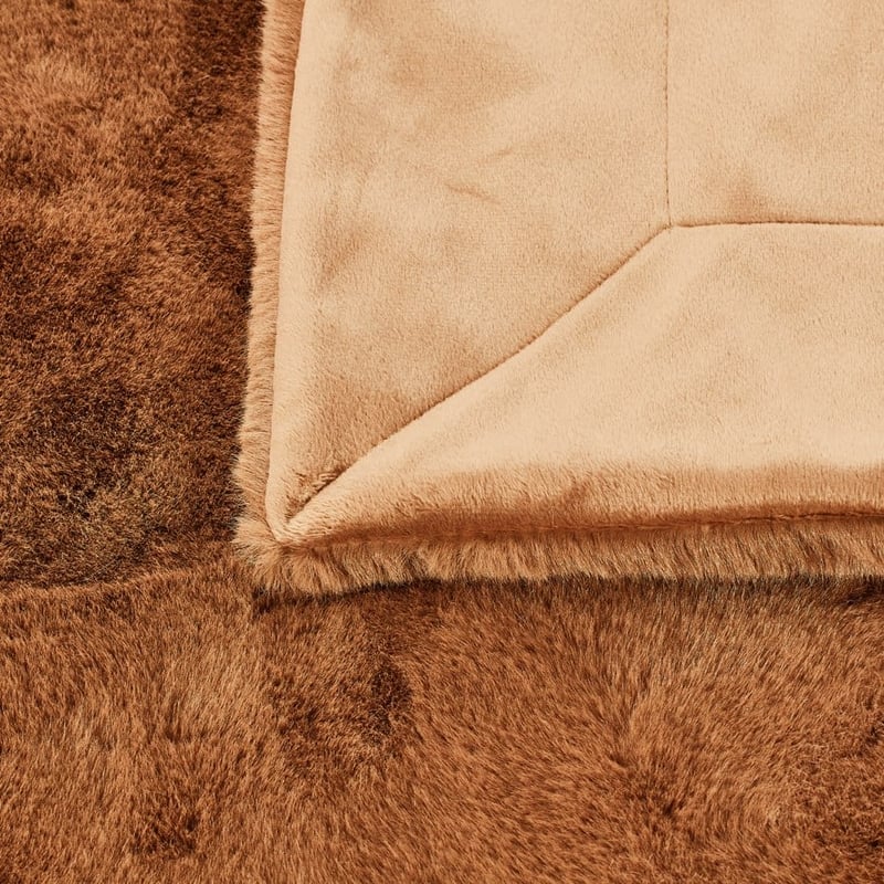 Astoria Caramel Fur Throw