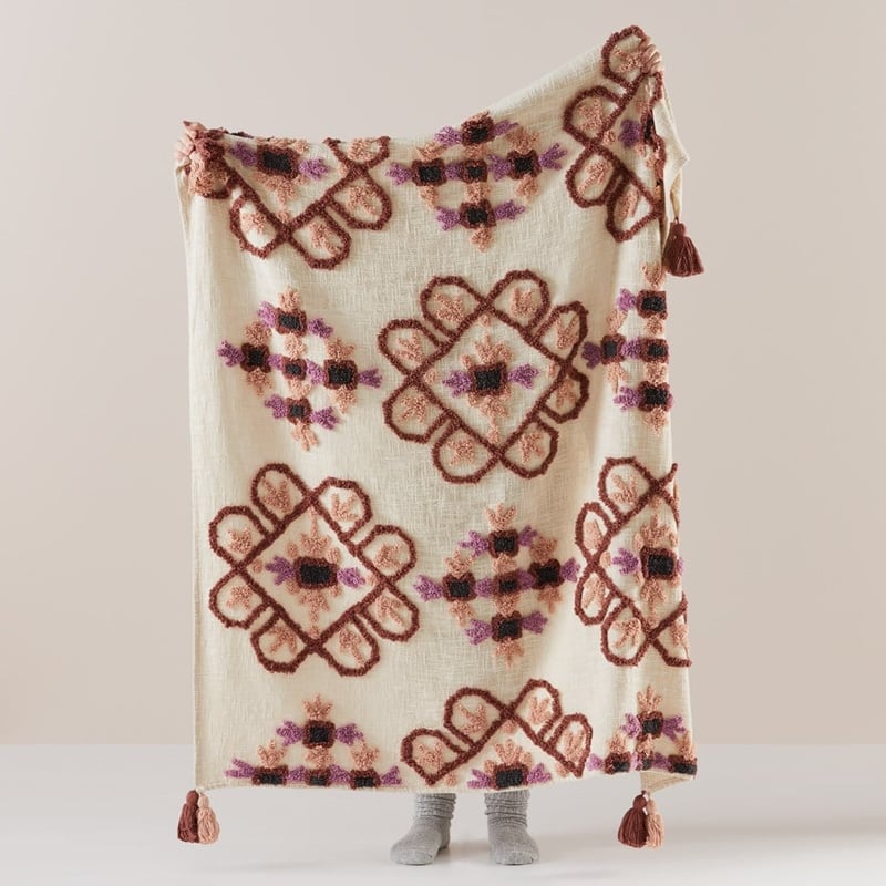 Nuria Pink Throw