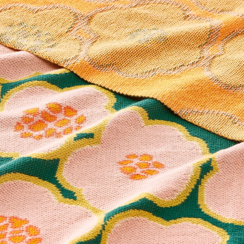 Togetherness Fiore Knitted Throw