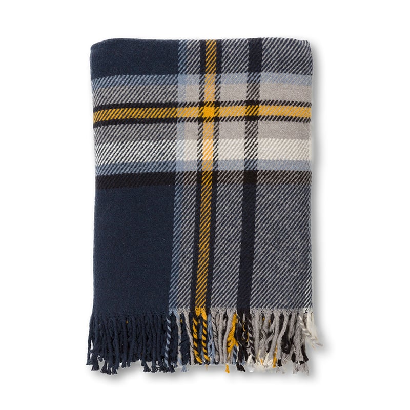 European Collection Toledo Throw Check 