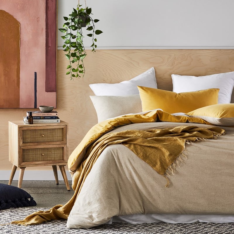 Malmo Linen Throw Honey 