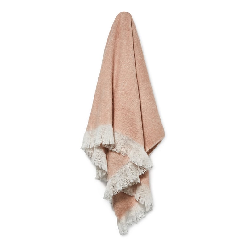 Helsinki Faux Mohair Throw in Dusty Pink