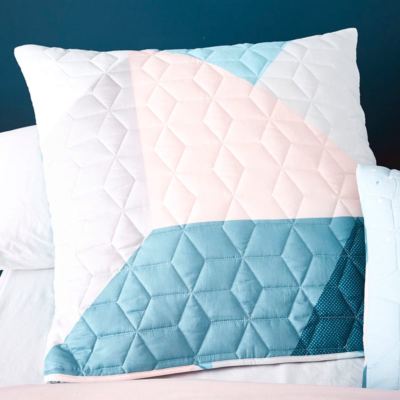 Mustique Quilt Cover