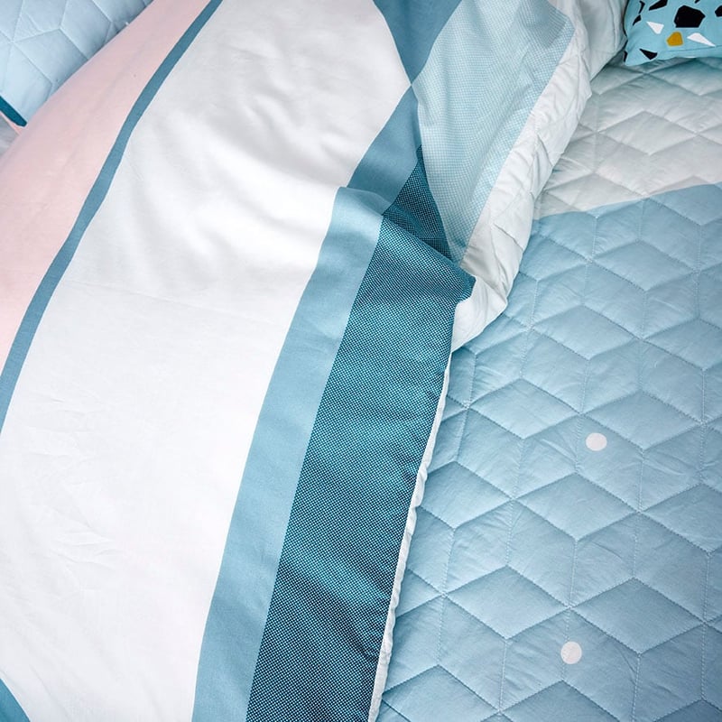 Mustique Quilt Cover