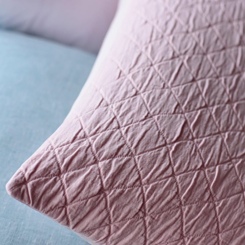 Diamond Coverlet Pink