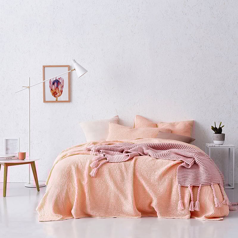 European Collection Scandi Coverlet Peach