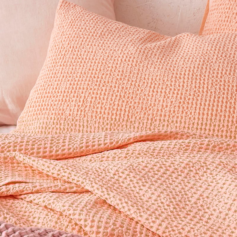 European Collection Scandi Coverlet Peach