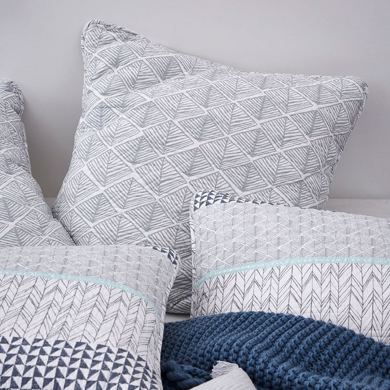 Jetta Quilt Cover