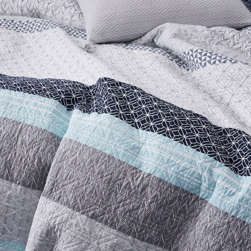 Jetta Quilt Cover