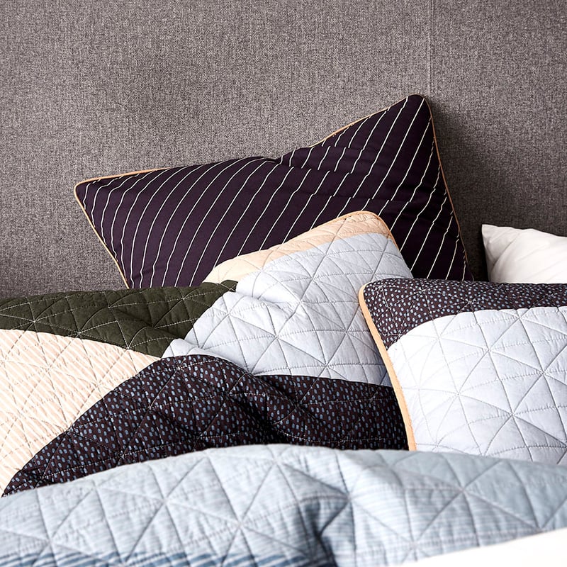 Blink Quilt Cover Multi