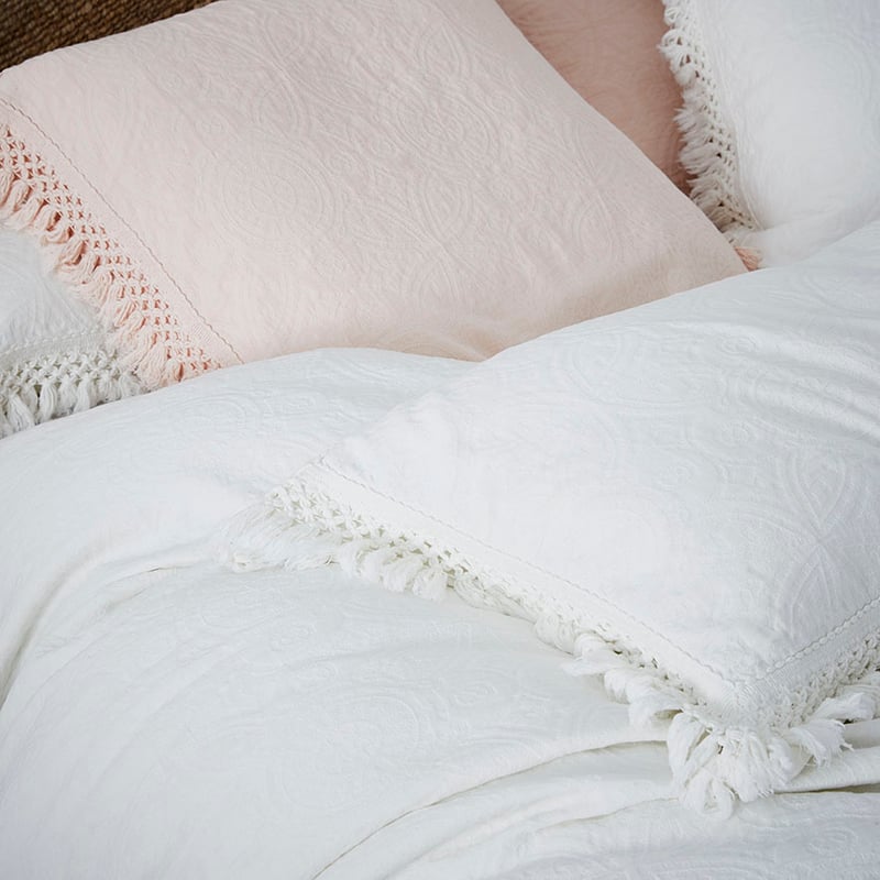 European Collection Boheme Fringe Shell Pink Quilt Cover