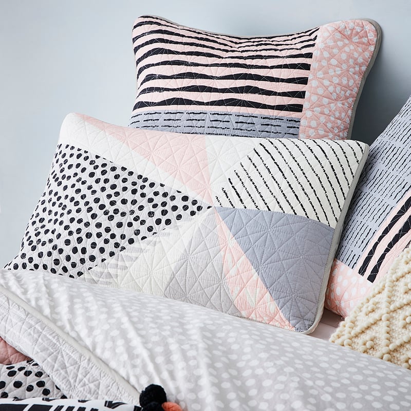 Solstice Quilted Quilt Cover