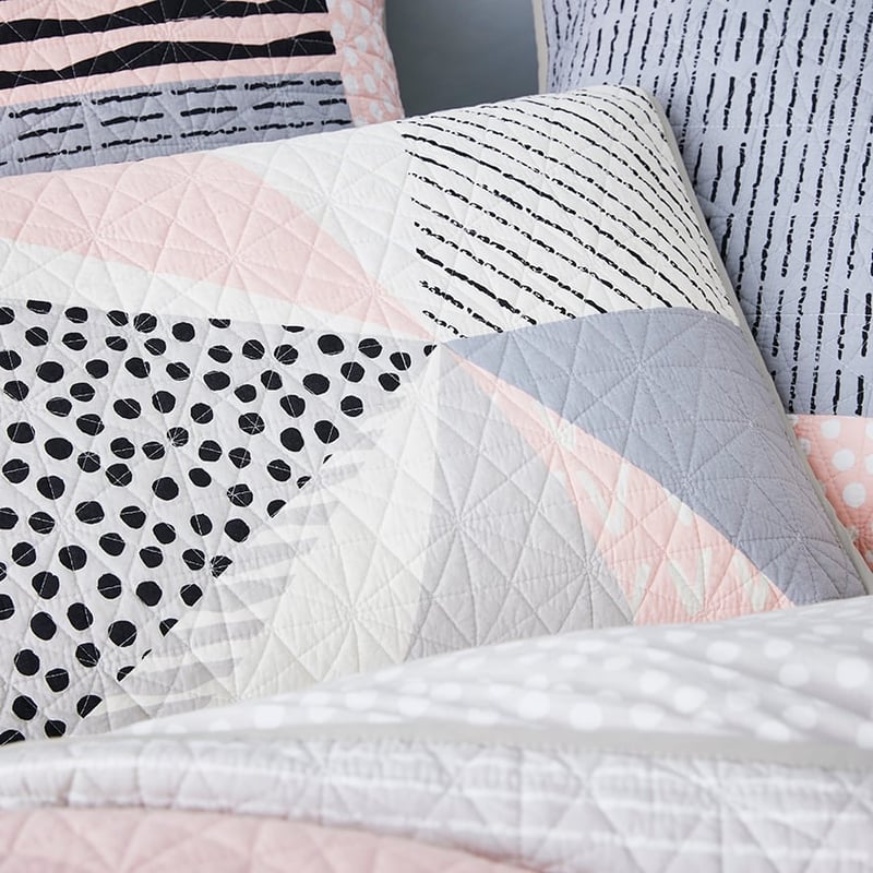 Solstice Quilted Quilt Cover