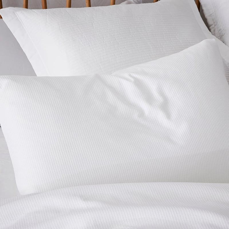 European Collection Shimmer Quilt Cover White