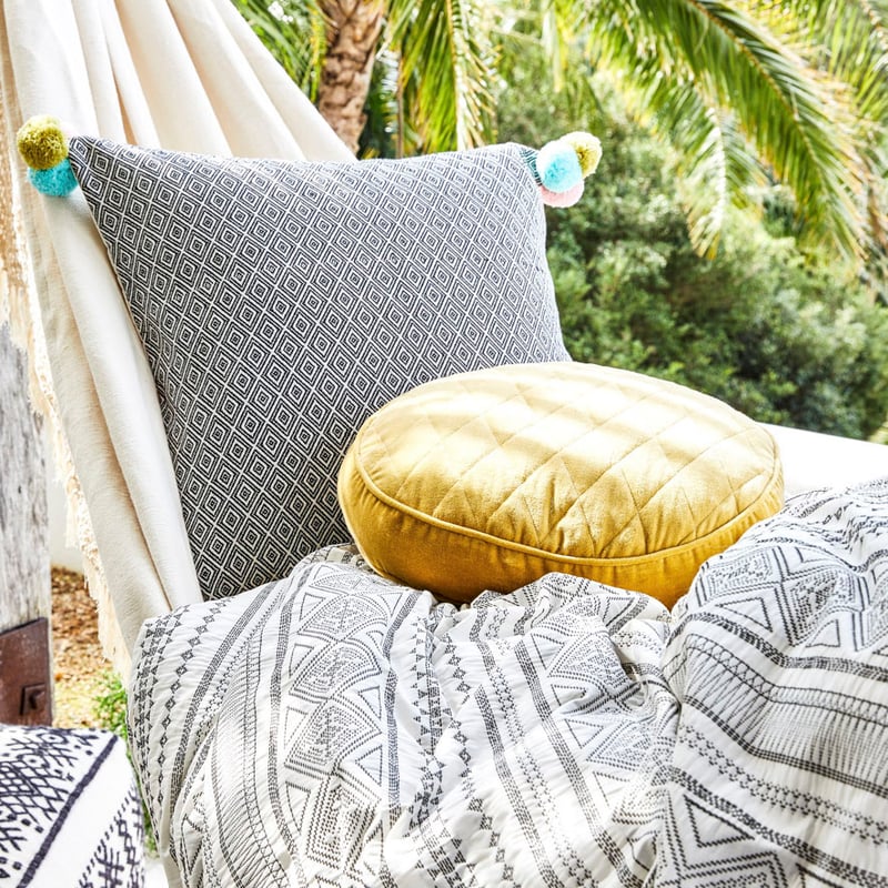 Chikasha Natural Quilt Cover Set