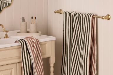 25LLE MAR_Body - 3015_Bathroom_DT.jpg