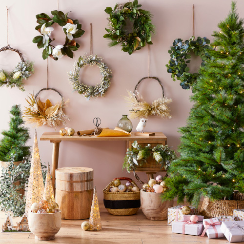 XMAS21_CS_Categories-Trees&Wreaths_.jpg