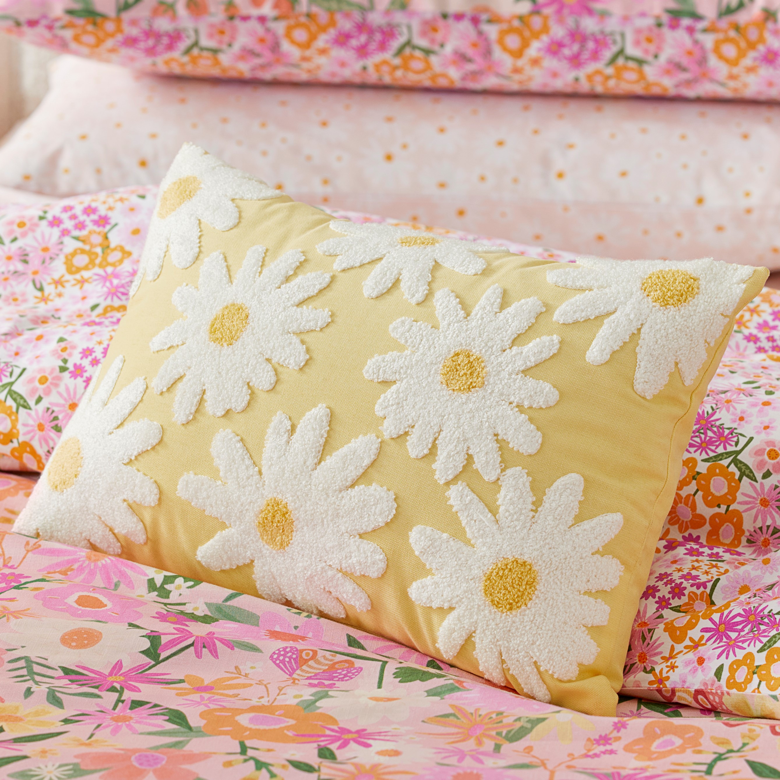 Lemon throws and cushions clearance