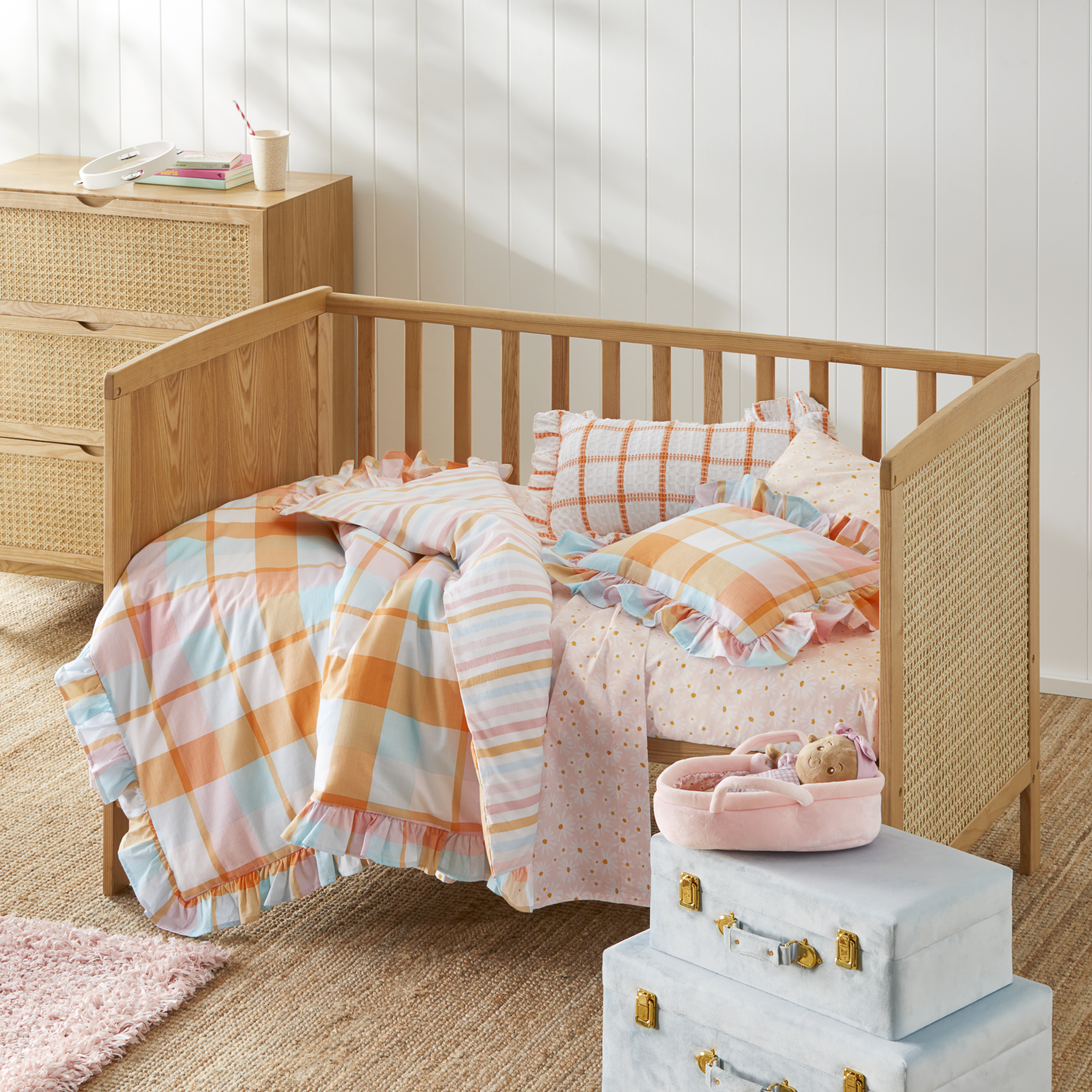Baby deals cot coverlet
