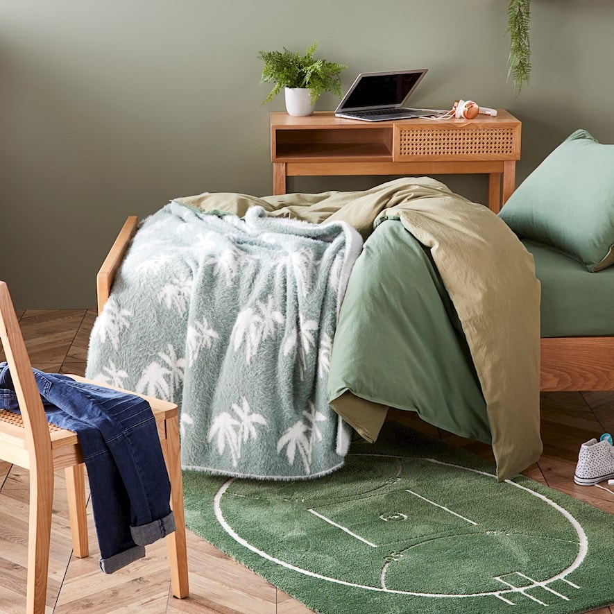 Palm tree throw store
