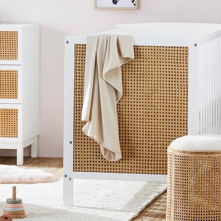 Wicker cot outlet