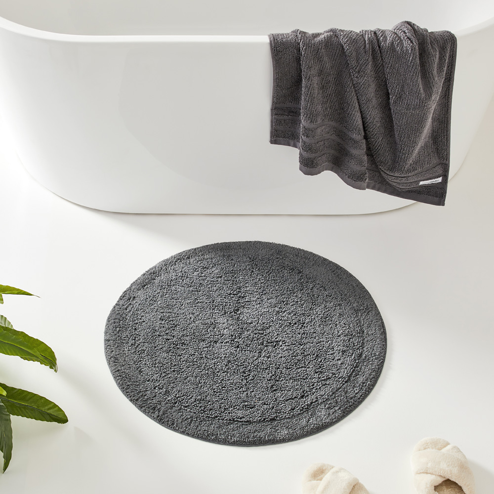 Nicola Coal Combed Cotton Circle Bath Mat Adairs