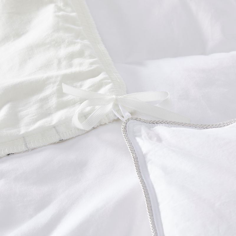 Hana Tufted White Quilt Cover Separates