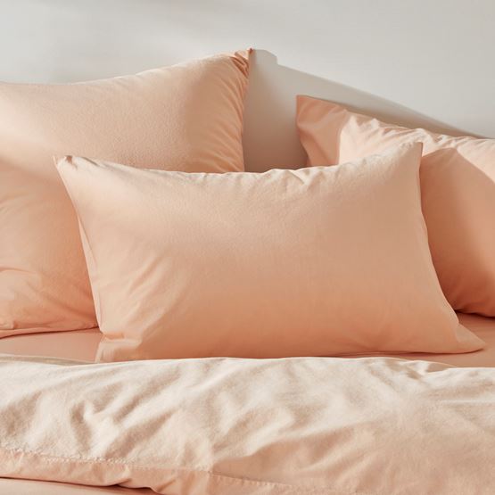 Stonewashed Cotton Pale Peach Pillowcases