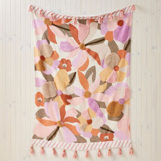 Floral Life Pink Tufted Throw