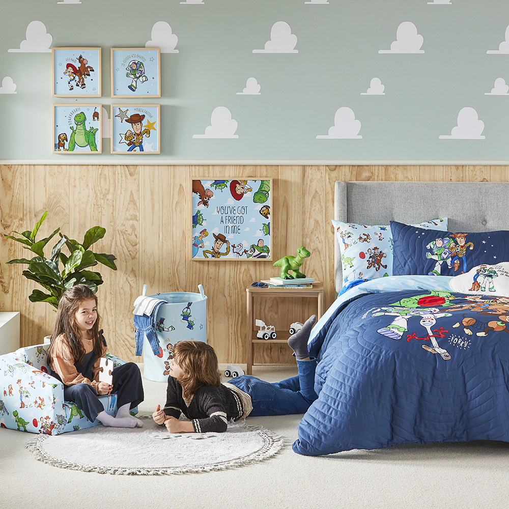 Toy story boys room deals