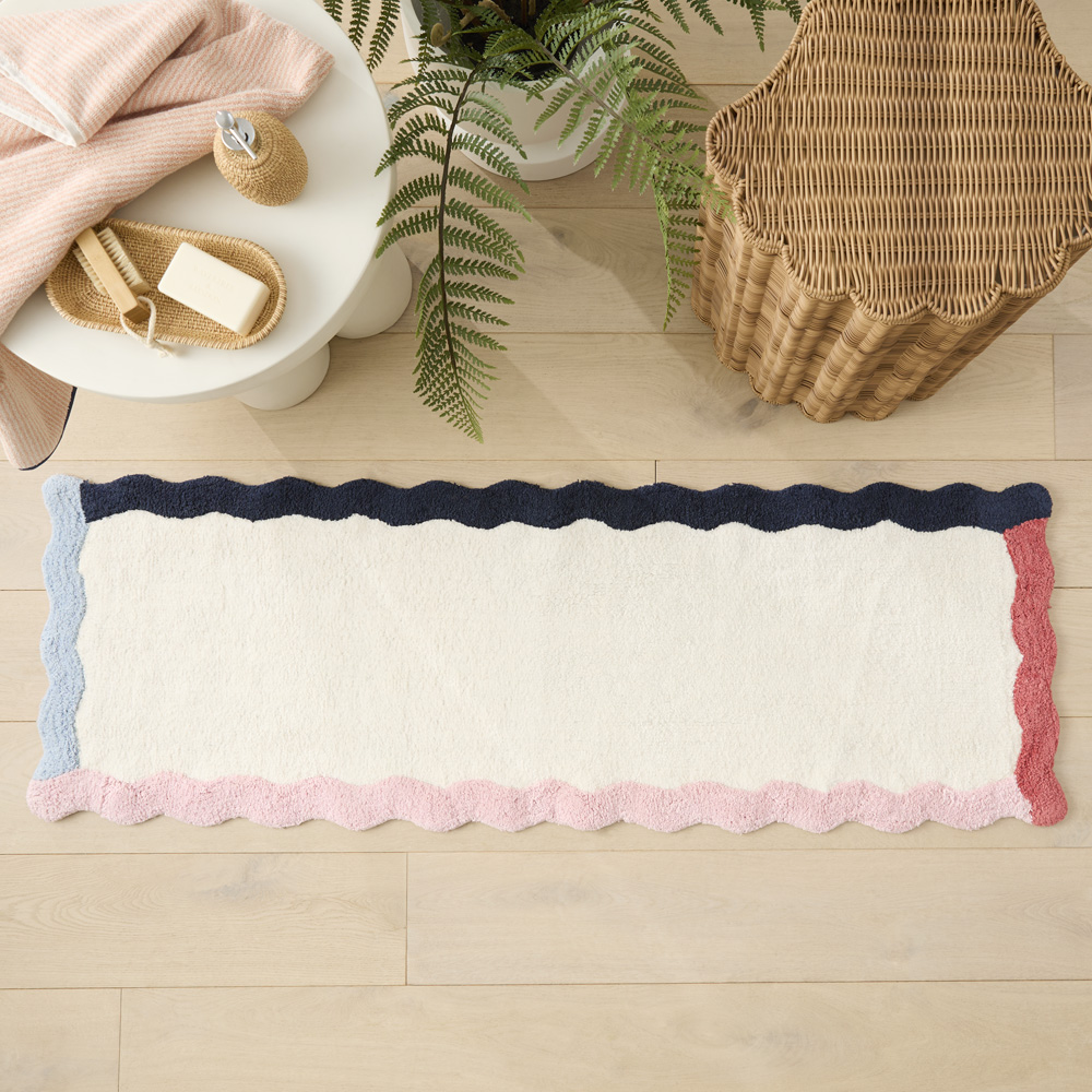 Scallop Frame Strawberry & Indigo Bath Runner Adairs