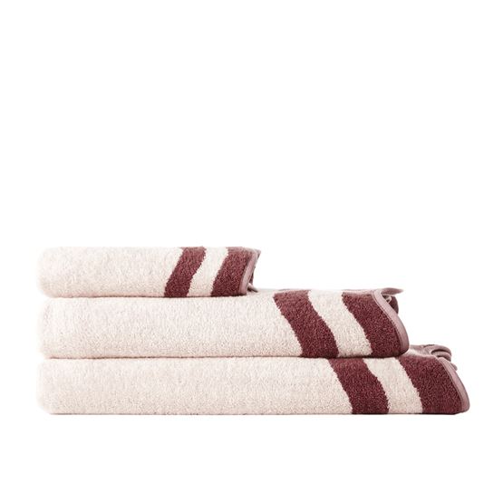 Harriet Grape Scallop Towel Range