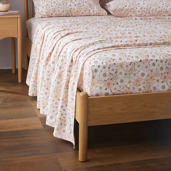 Flannelette Printed Daisy Fields Pink Fitted Sheet Separates