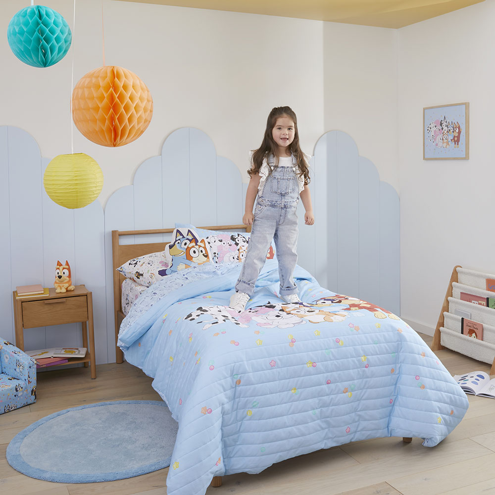 Cot comforter nz deals