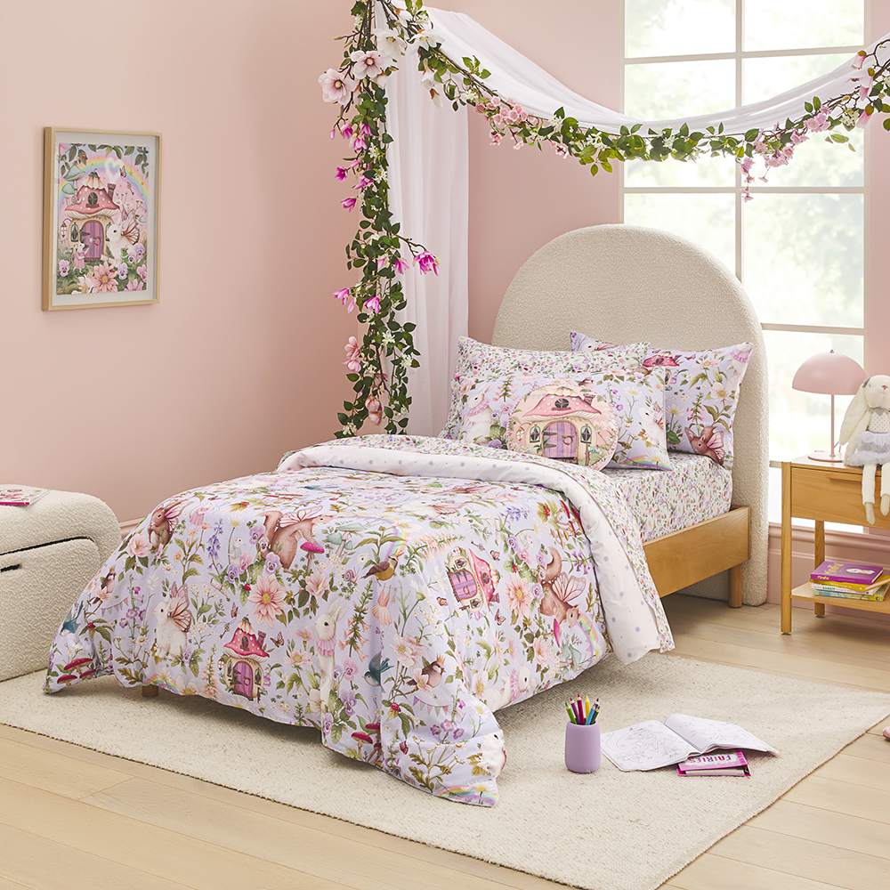 送料無料 新品 PHENIX Quilt Kids 2ピース 130 NAB Adairs Kids - Fleur Harris Fairyland Lilac Quilt Cover Set