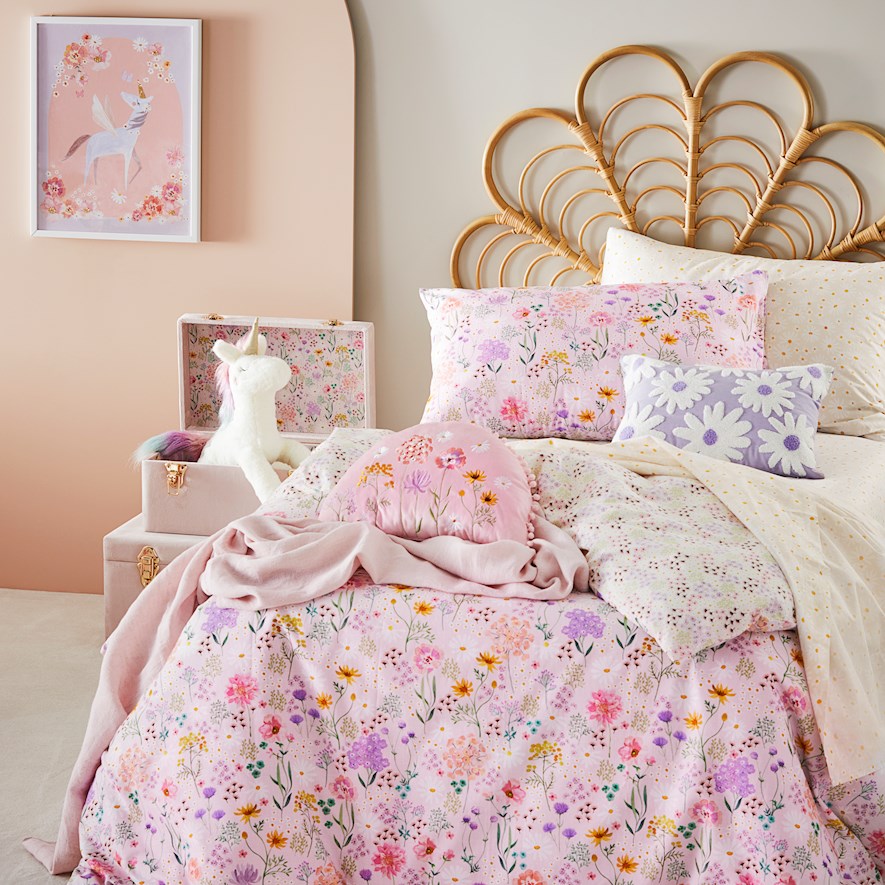 Girls sale pink duvet