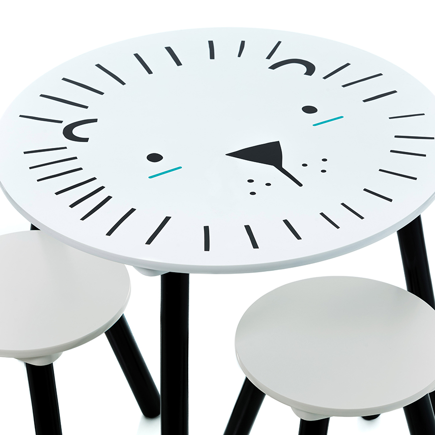 Quinn Table & Chair Set Grey Lion Adairs